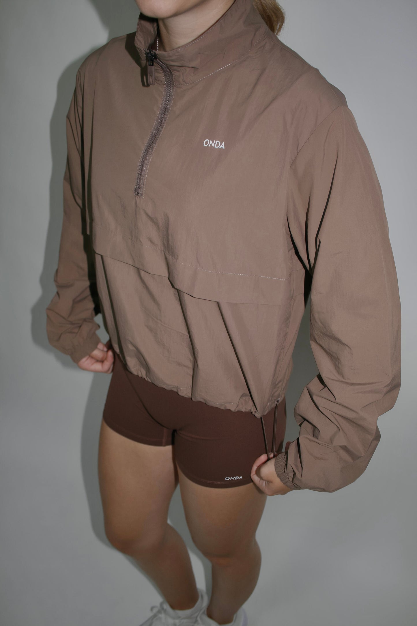 Mocha Onda Lightweight jacket