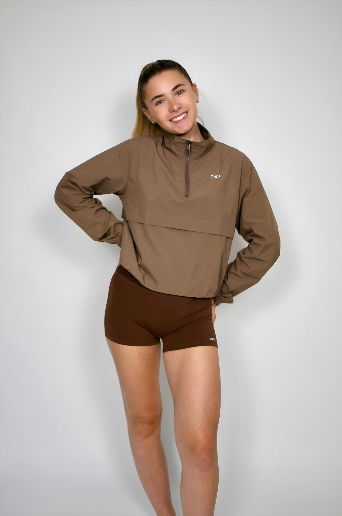 Mocha Onda Lightweight jacket