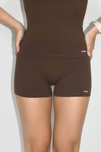 Cocoa Sculpt Essential Shorts