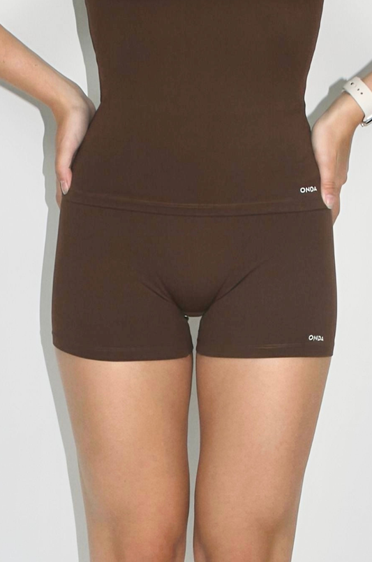 Cocoa Sculpt Essential Shorts
